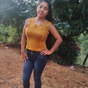 Meet your Posher, Cesar